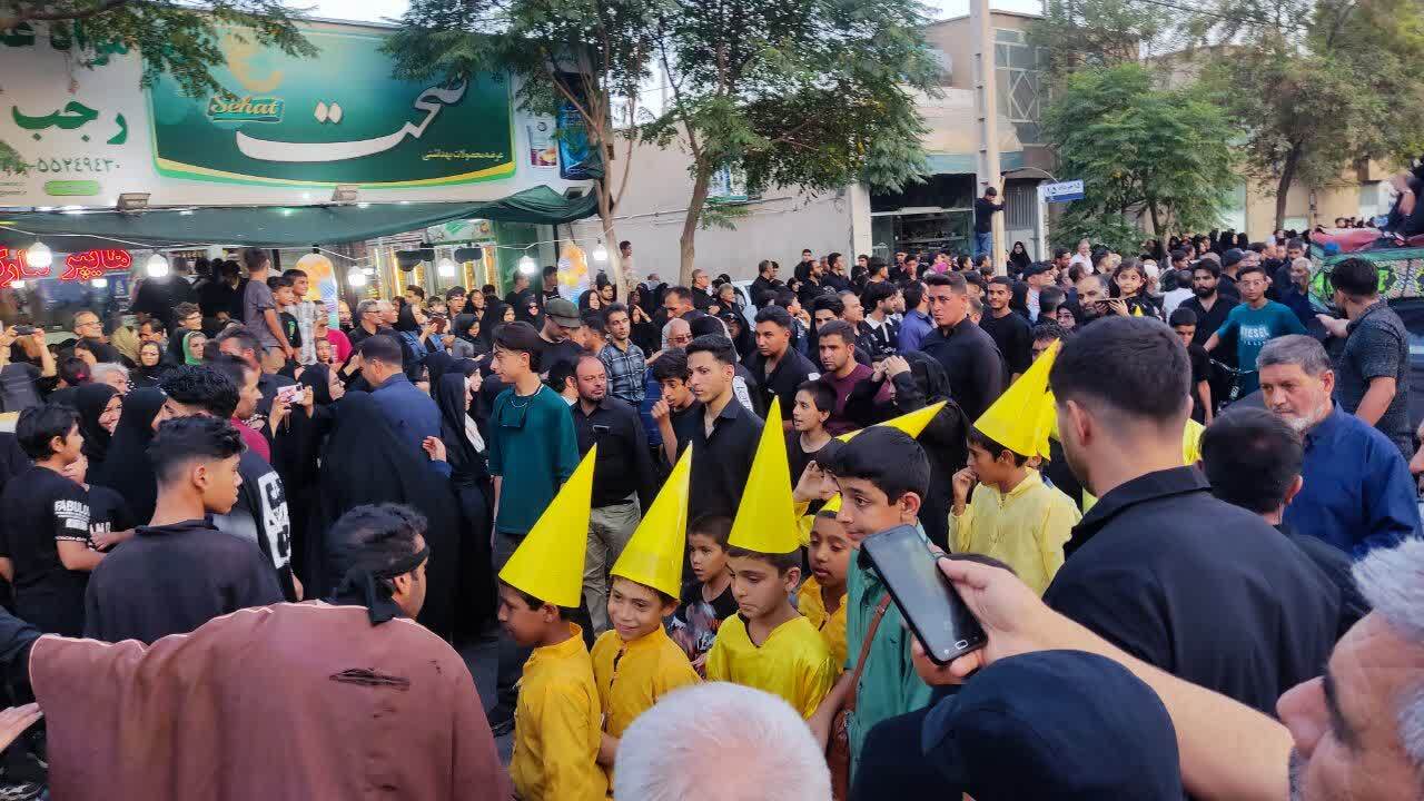 سفری به عمق تاریخ عاشورا و سنت‌های مذهبی ایران؛ نجوای عشق و ایمان در نخل‌گردانی ۲۰۰ ساله فدافن