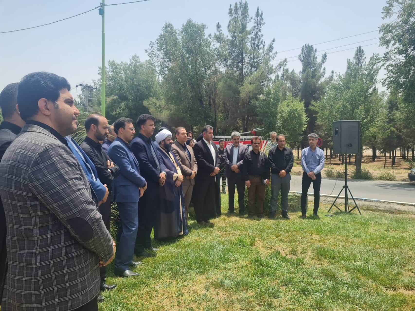 میدان ورودی دانشگاه آزاد لنجان به نام شهید طهرانچی مزیّن شد میدان ورودی دانشگاه آزاد لنجان به نام شهید طهرانچی مزیّن شد