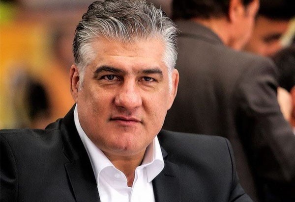 حیدری خطاب به معصومی: بمان و سنگ را بردار! /نتیجه نگیری در فرودگاه آب دستت نمیدهند حیدری خطاب به معصومی: بمان و سنگ را بردار! /نتیجه نگیری در فرودگاه آب دستت نمیدهند