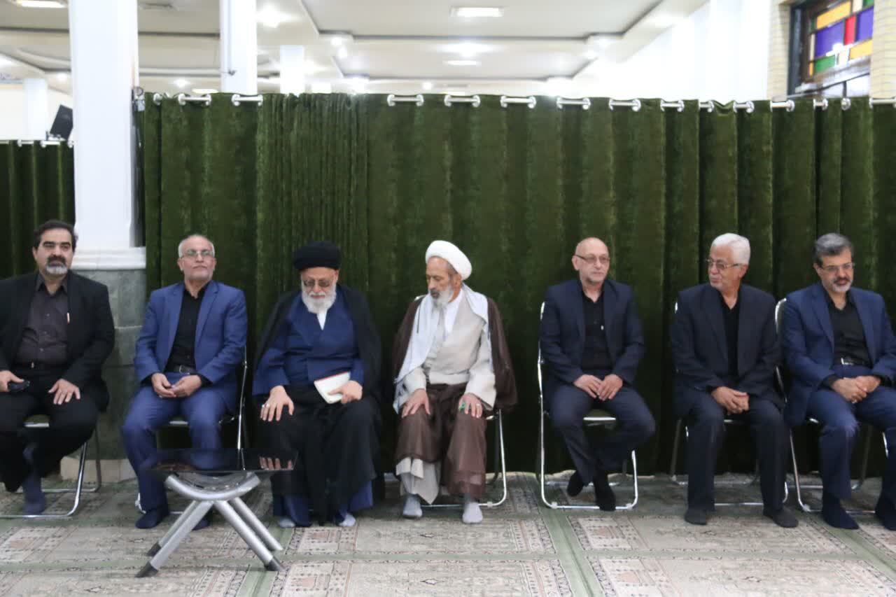 باید با علم و دانش با دشمنان اسلام پیکار کرد/ صلح تحمیلی از نظر اسلام پذیرفته نیست