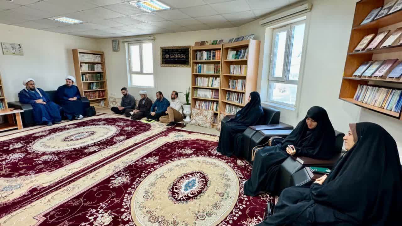 «شهادت» انتخاب ملت ایران در برابر دشمنان اسلام «شهادت» انتخاب ملت ایران در برابر دشمنان اسلام