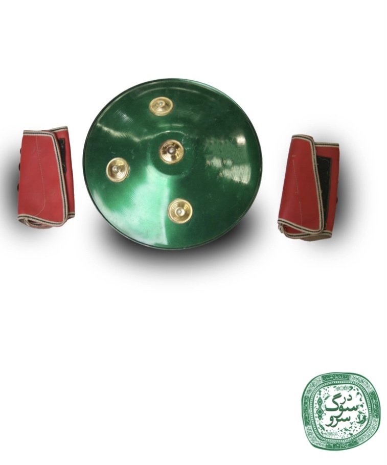 در آیینه سوگ و سنت؛ نمایش ادوات تعزیه در برج آزادی در آیینه سوگ و سنت؛ نمایش ادوات تعزیه در برج آزادی