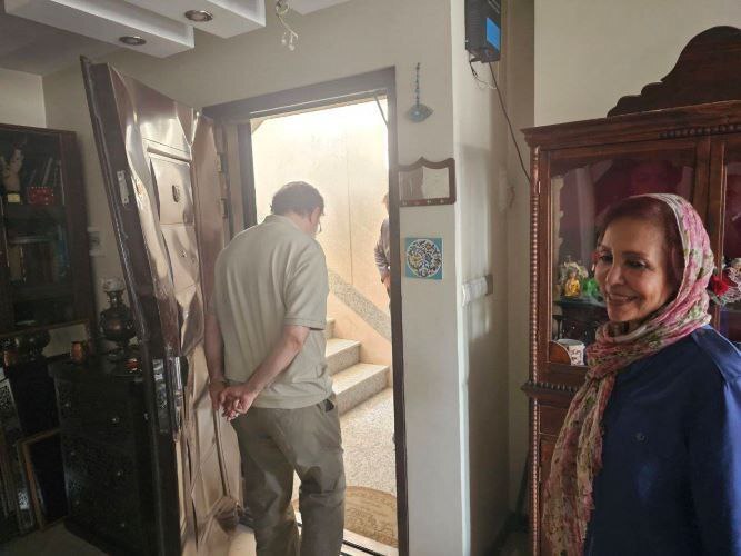 بازدید مدیران سینمایی از سینماگران آسیبدیده بازدید مدیران سینمایی از سینماگران آسیبدیده