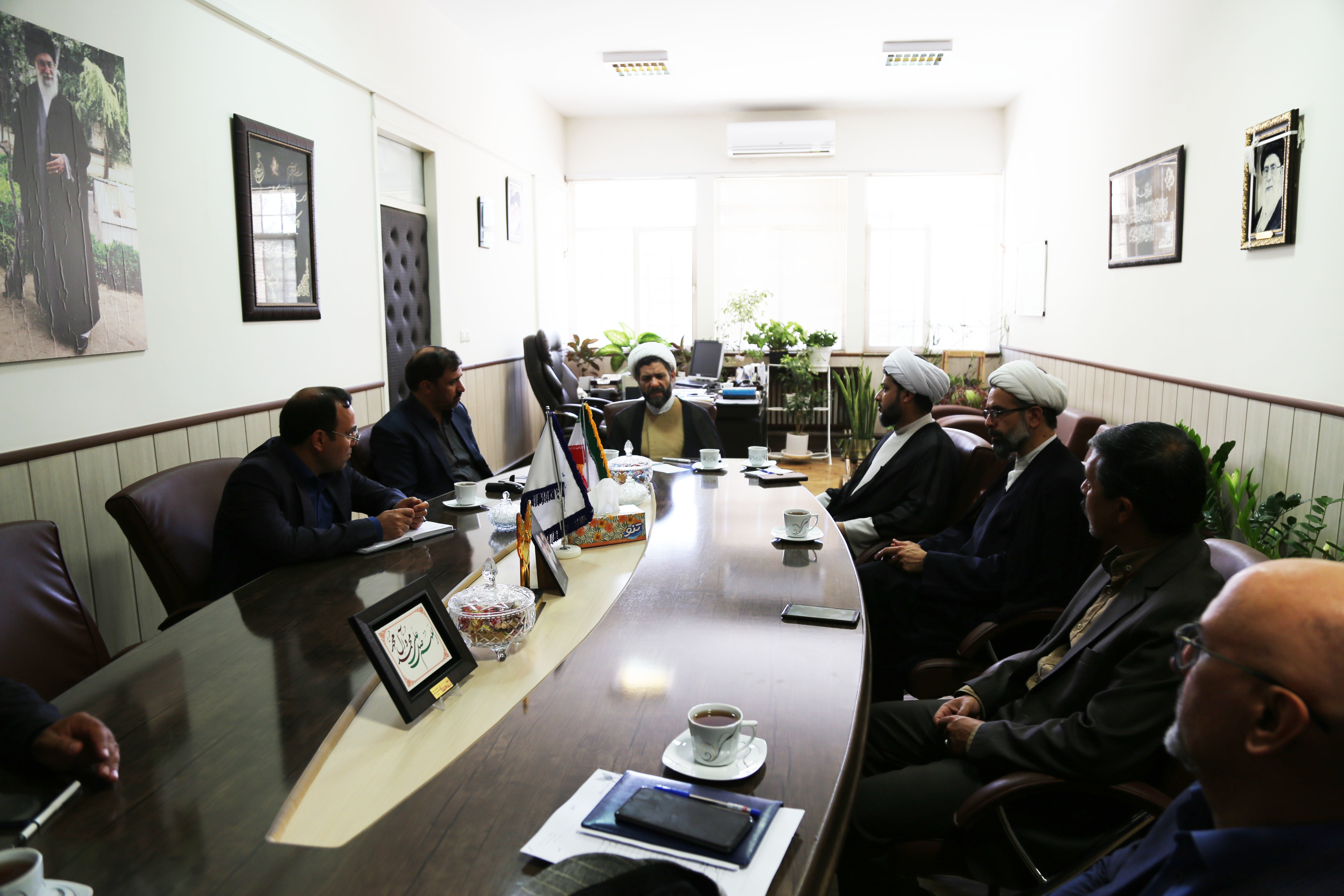 پیادهسازی مؤلفههای فرهنگی سند تحول و تعالی با رویکردی پیشگامانه پیادهسازی مؤلفههای فرهنگی سند تحول و تعالی با رویکردی پیشگامانه