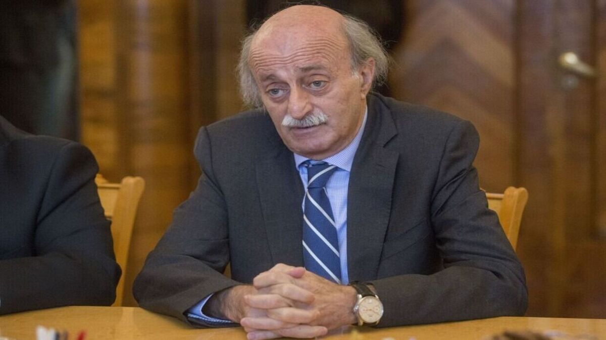 هشدار رهبران دروزی لبنان درباره توطئه اسرائیل در السویداء | جنبلاط: شیخ الهجری باید موضع تاریخی بگیرد