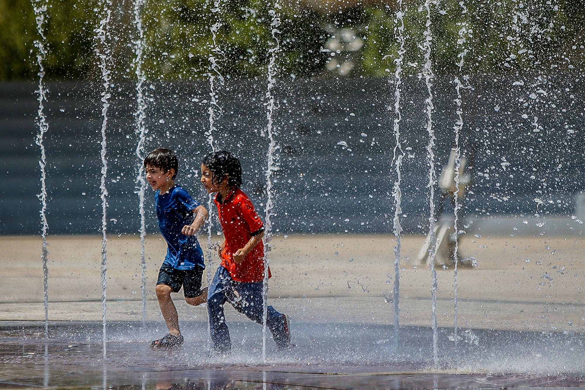 هشدار درباره گرمازدگی در ایران؛ تهدیدی فزاینده برای سلامت عمومی در سایه تغییرات اقلیمی هشدار درباره گرمازدگی در ایران؛ تهدیدی فزاینده برای سلامت عمومی در سایه تغییرات اقلیمی
