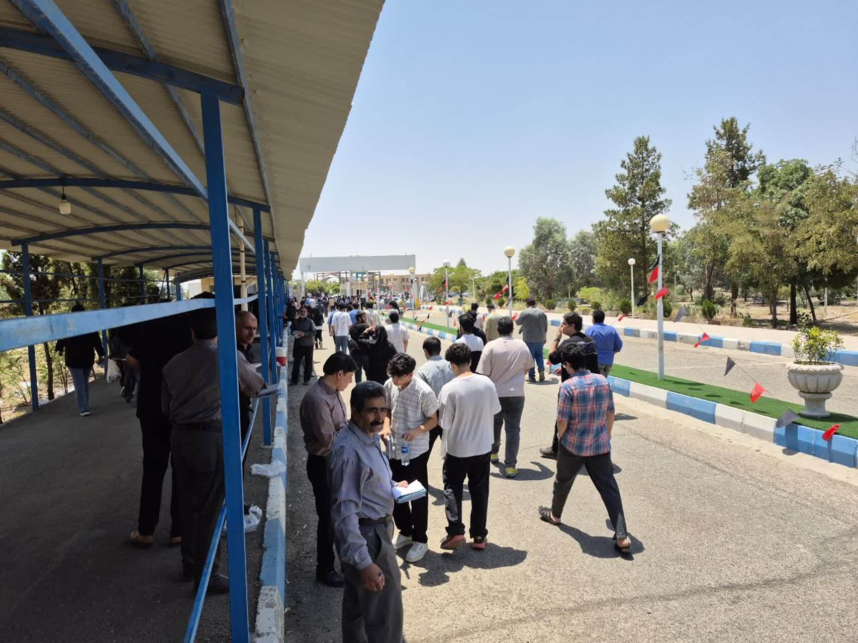 رقابت علمی متقاضیان مراکز آموزش عالی برای تصاحب صندلی دانشگاه‌ها