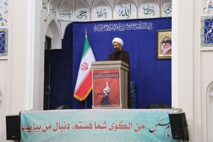 هشدار ائمه جمعه کشور به مسئولان؛ فریب لبخندهای دیپلماتیک را نخورید