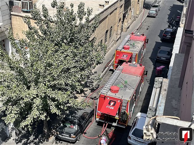 تغییر کاربری غیراصولی، یک ساختمان ۳ طبقه در محدوده ولیعصر را سوزاند تغییر کاربری غیراصولی، یک ساختمان ۳ طبقه در محدوده ولیعصر را سوزاند