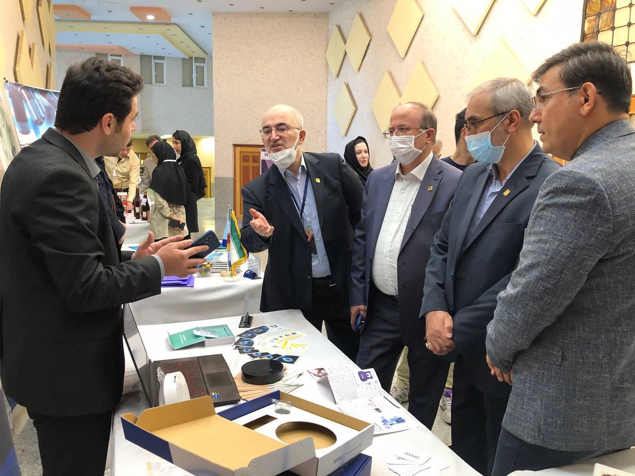 گجت هوشمند ایرانی؛ انقلابی در سلامت باروری زوج‌ها