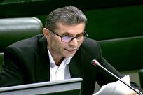 هشدار درباره کمبود داروهای حیاتی؛ مردم نباید برای واکسن و شیرخشک در صف بایستند