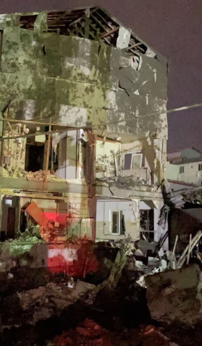 گزارش لحظهای آنا از دوازدهمبن روز تجاوز رژیم صهیونیستی به ایران+ فیلم و عکس گزارش لحظهای آنا از دوازدهمبن روز تجاوز رژیم صهیونیستی به ایران+ فیلم و عکس