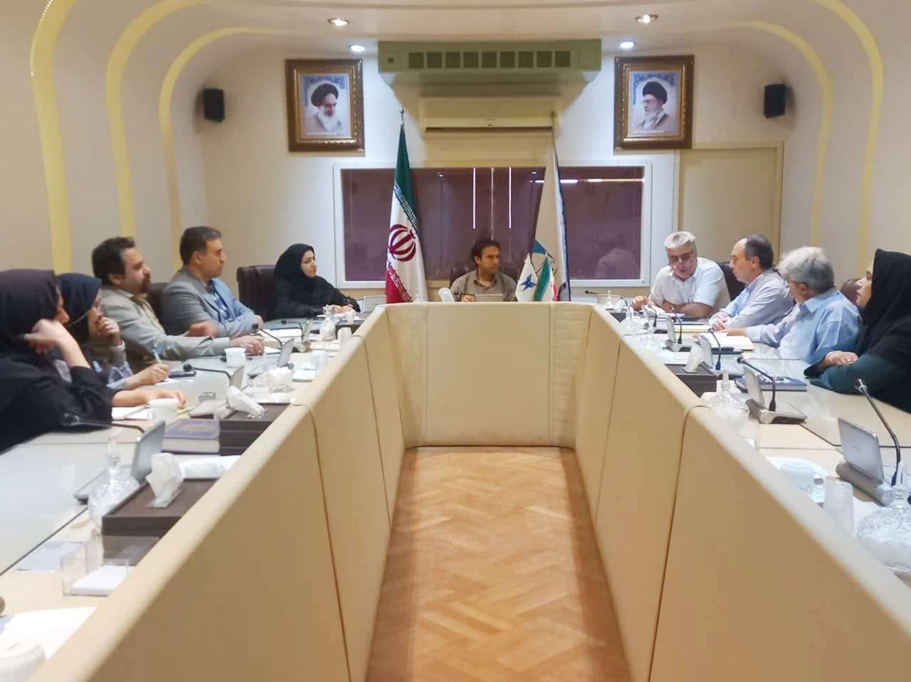 پلی به سوی آینده با آموزش و اشتغال تضمینشده پلی به سوی آینده با آموزش و اشتغال تضمینشده