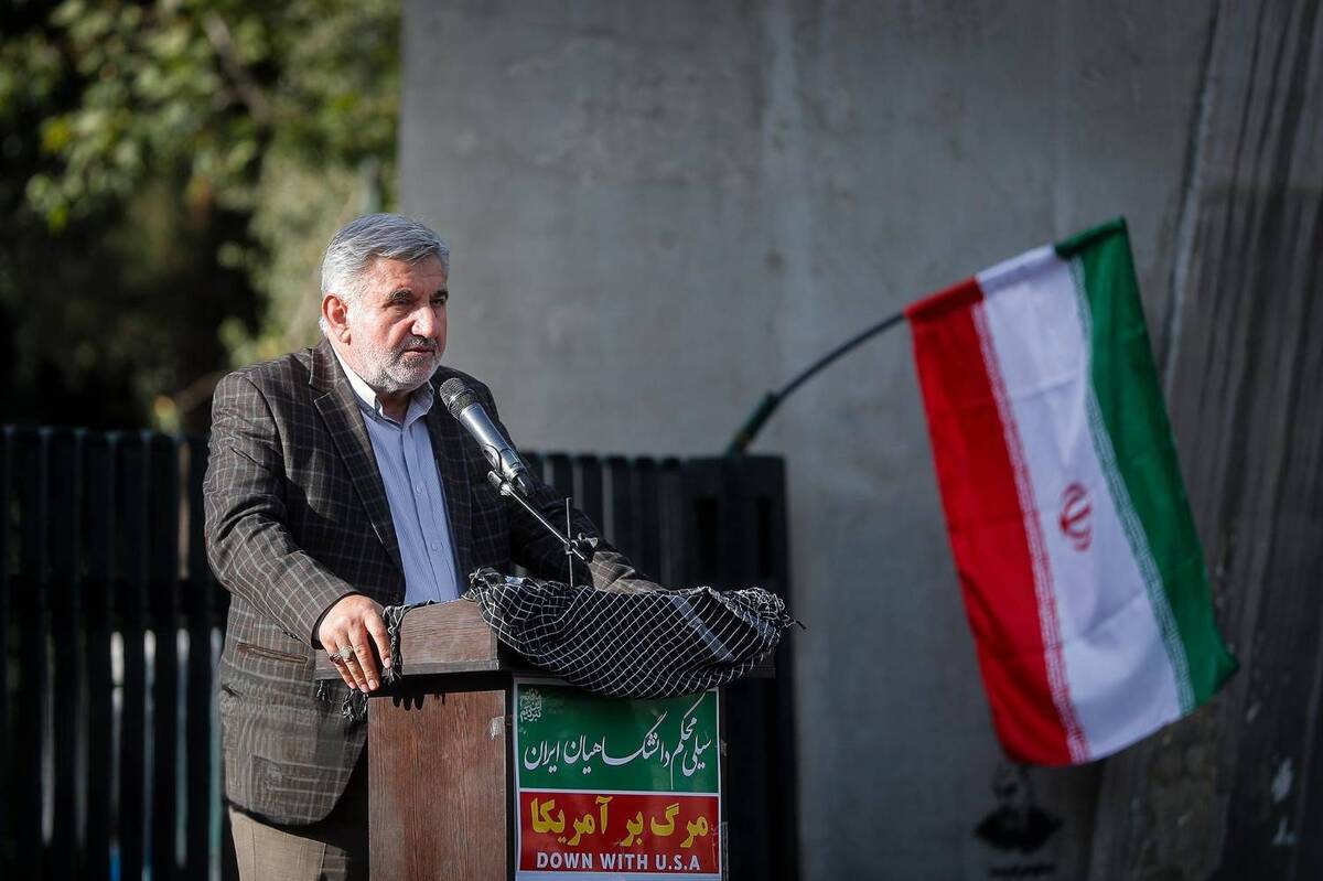 مردانی: مقاومت ملت ایران در برابر جنایات آمریکا و اسرائیل فراموش‌نشدنی است