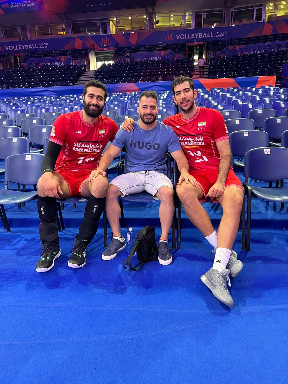 عنوان‌دار کشتی جهان تماشاگر ویژه پیروزی والیبالیست‌های ایران+ عکس