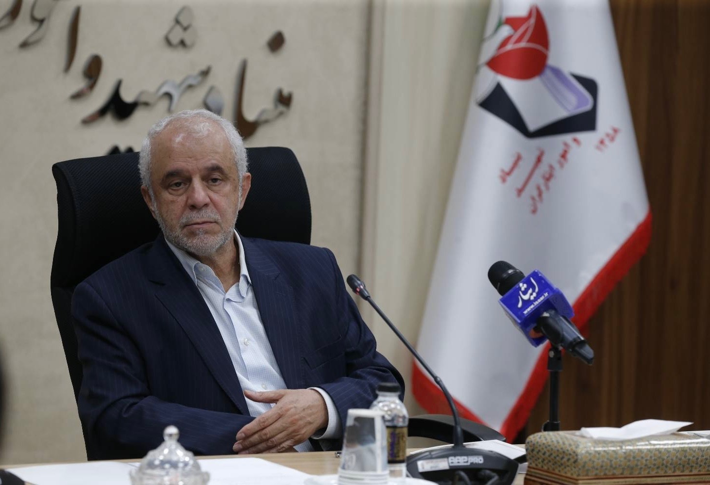 سردشت، با استقامت و غیرت مردم خود هنوز هم زنده است سردشت، با استقامت و غیرت مردم خود هنوز هم زنده است