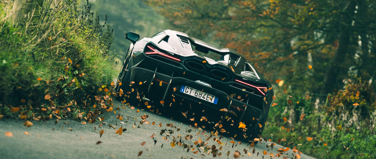 هیولای جدید لامبورگینی با قدرت بیش از هزار اسب بخار از راه رسید هیولای جدید لامبورگینی با قدرت بیش از هزار اسب بخار از راه رسید