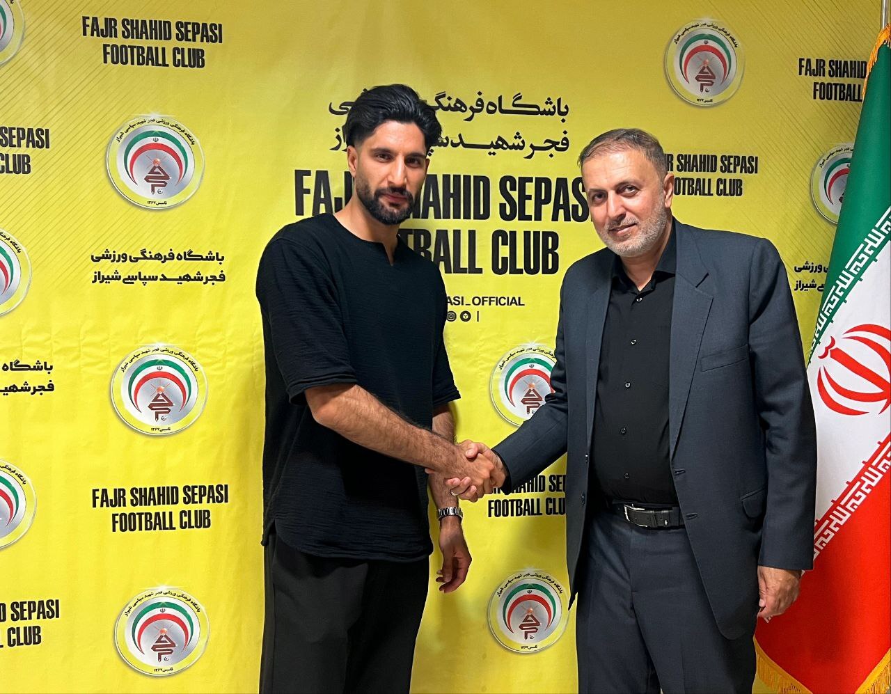 دروازهبان سابق استقلال به فجرسپاسی پیوست دروازهبان سابق استقلال به فجرسپاسی پیوست