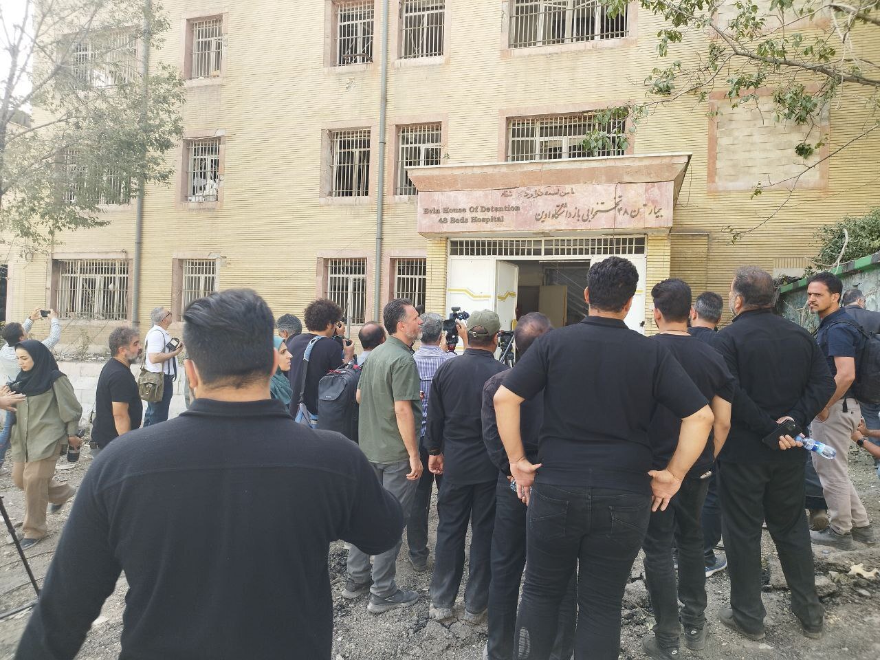 خبرنگاران رسانه‌های بین‌المللی از زندان اوین بازدید کردند