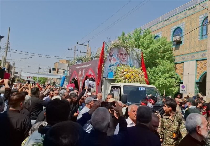 آمادهسازی آرامگاه سپهبد شهید غلامعلی رشید و فرزندش امینعباس آمادهسازی آرامگاه سپهبد شهید غلامعلی رشید و فرزندش امینعباس