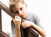 چه علائمی نشان می‌دهد که کودک نیاز به حمایت روانی دارد؟