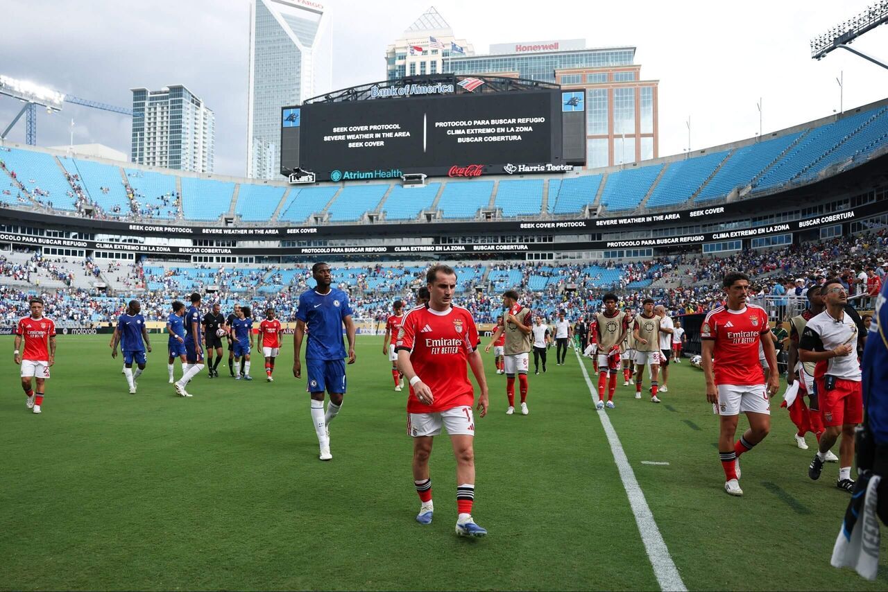 زنگ خطر برای فیفا با میزبانی ضعیف آمریکا در جام جهانی باشگاهها زنگ خطر برای فیفا با میزبانی ضعیف آمریکا در جام جهانی باشگاهها