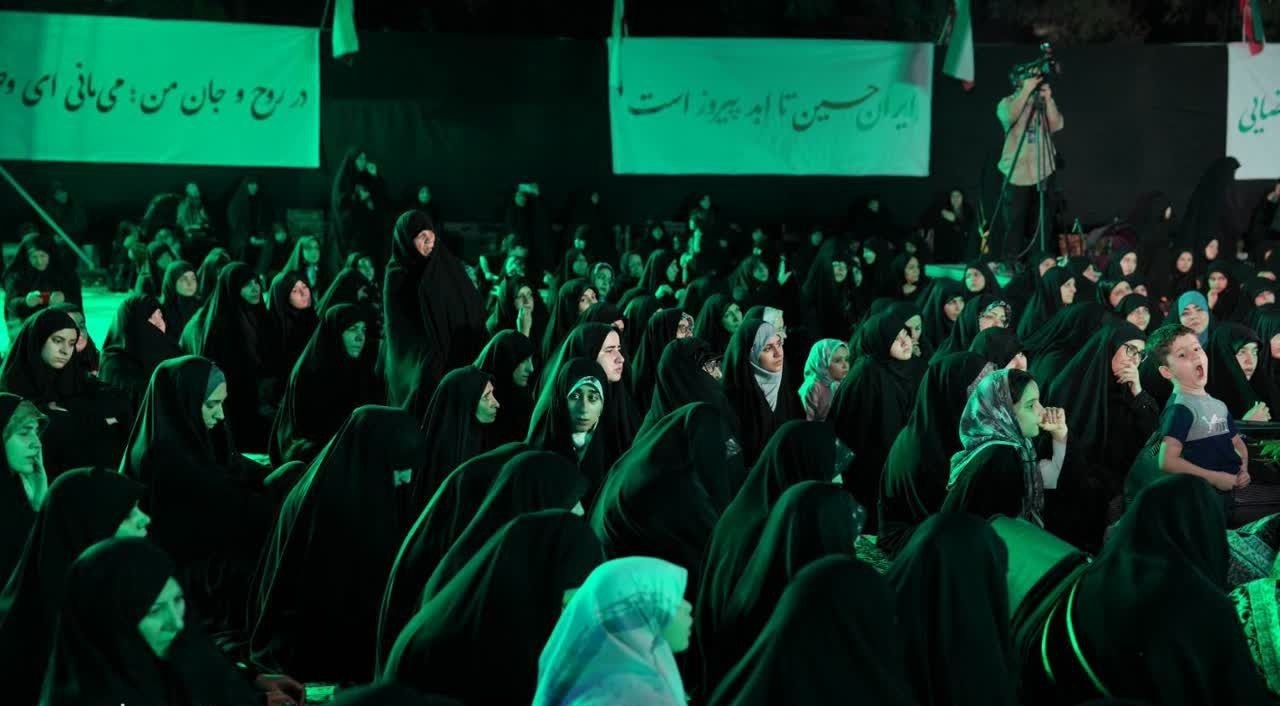 ویژه برنامه «شبهای پرستاره» با روایتگری حاج حسین یکتا برگزار میشود ویژه برنامه «شبهای پرستاره» با روایتگری حاج حسین یکتا برگزار میشود