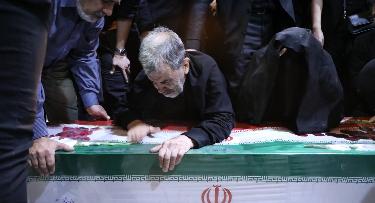 تقدیر معاون رئیس جمهور از خانواده شهید «ندا رفیعی پارسا»