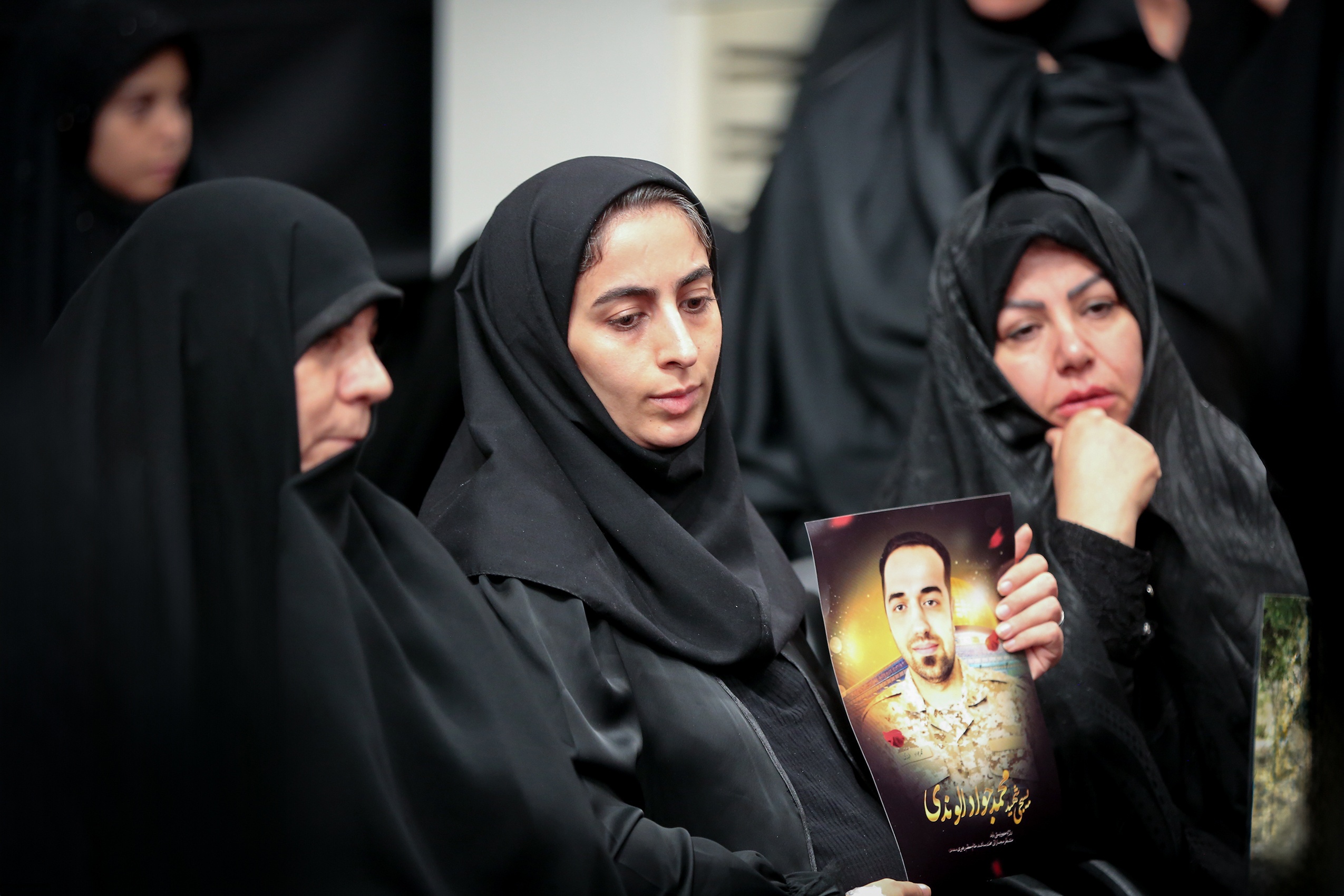 سیاوشانی در کشتی نجات