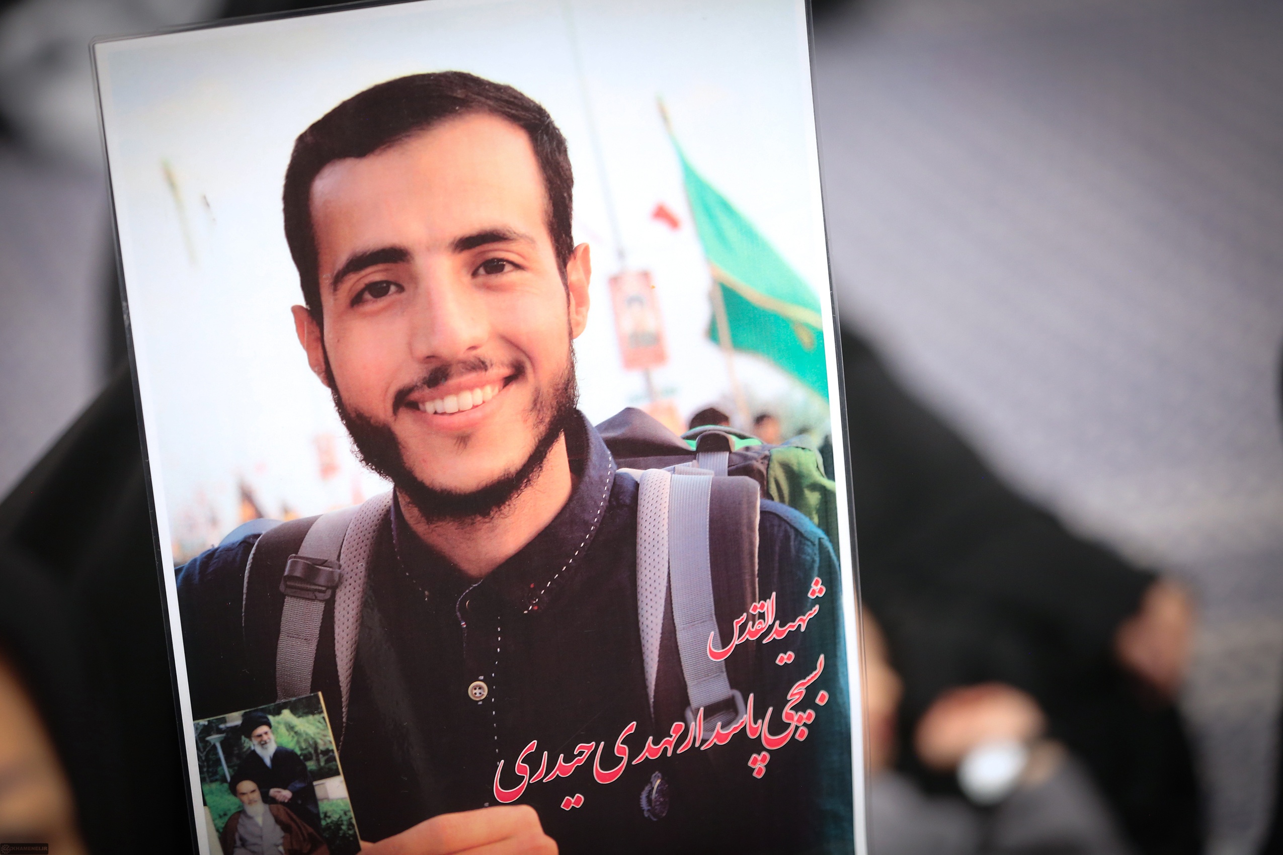 سیاوشانی در کشتی نجات