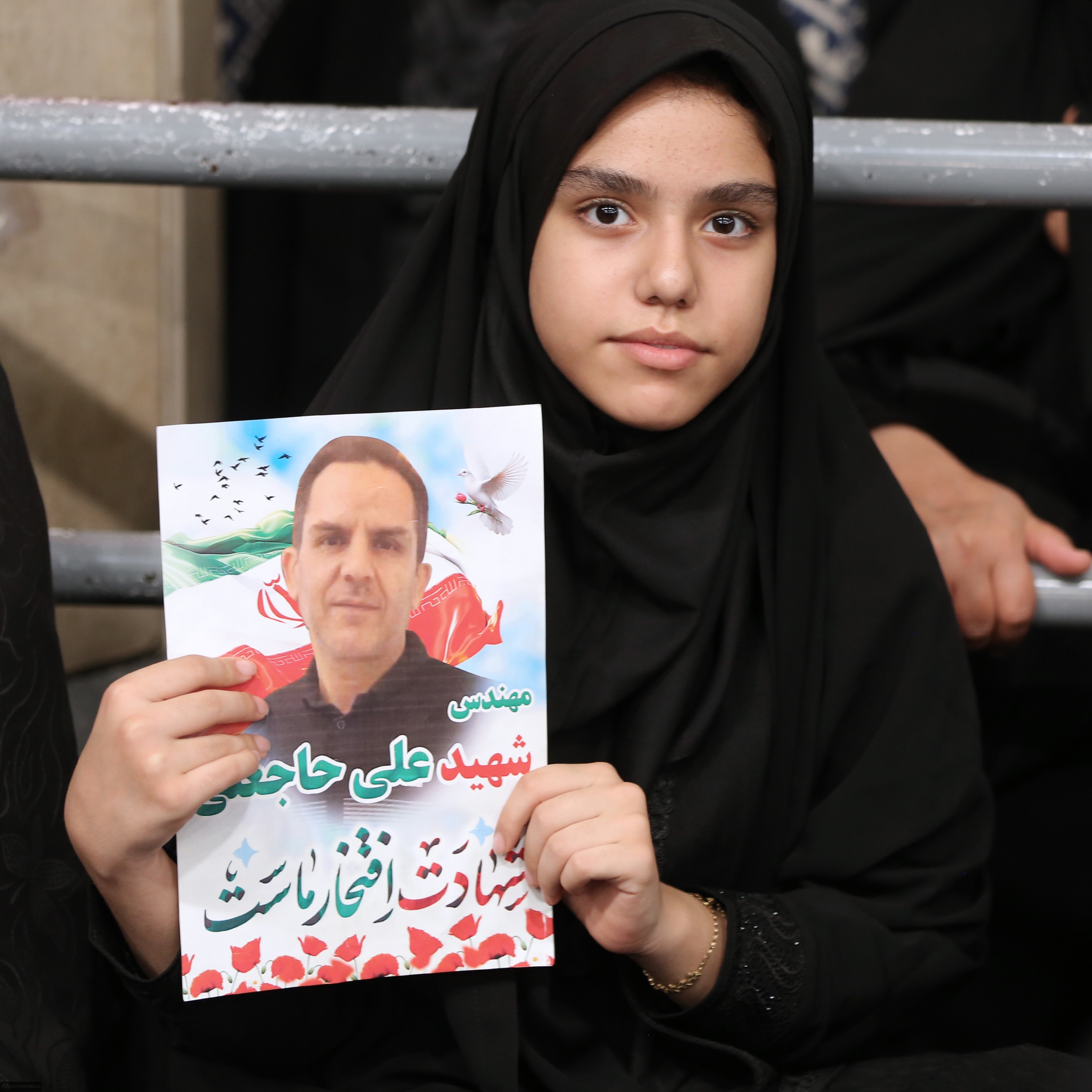 سیاوشانی در کشتی نجات