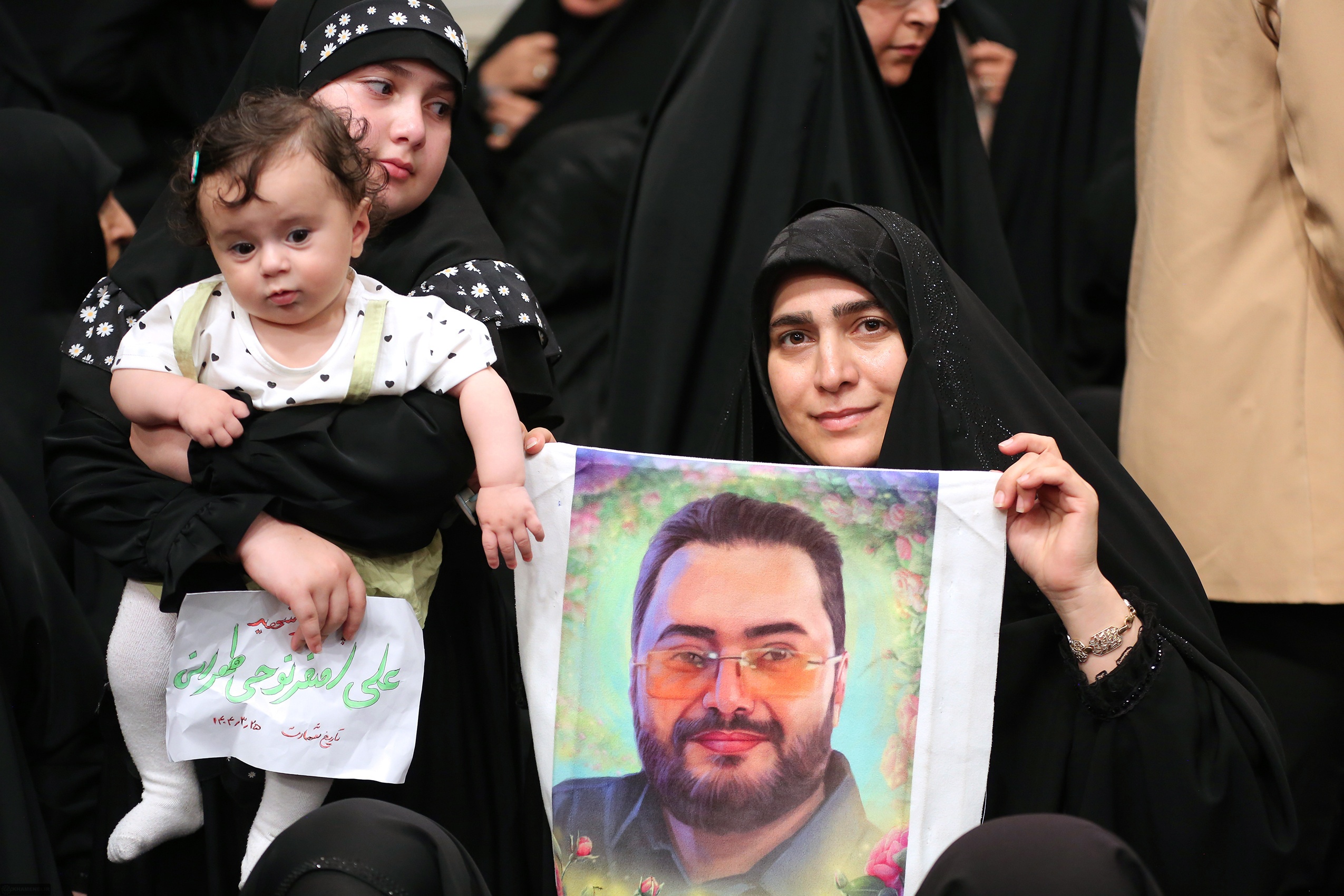 سیاوشانی در کشتی نجات