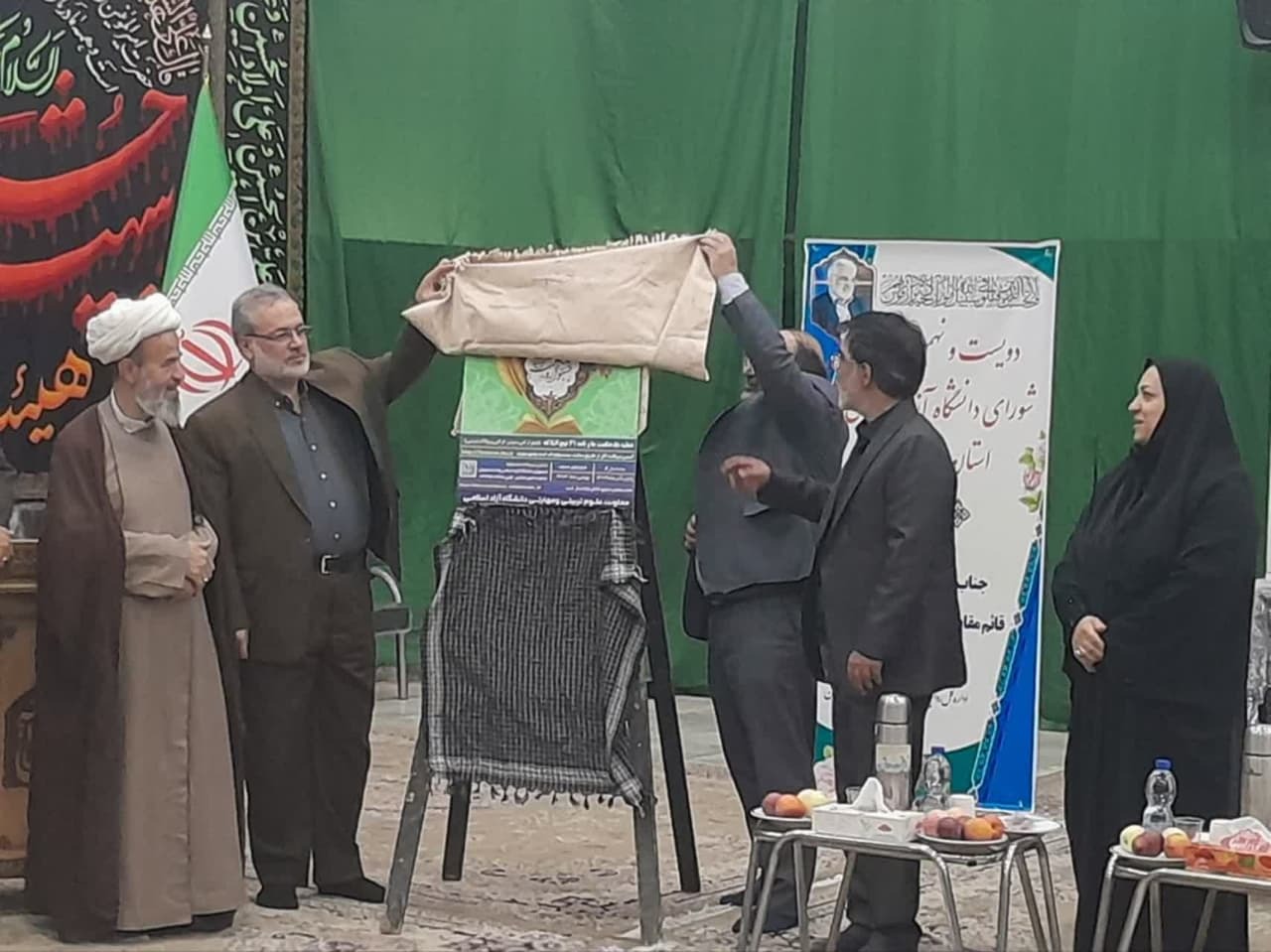 تلفیق مبانی دینی با برنامه‌های درسی؛ از آموزش هفتگی قرآن تا رشته‌های قصه‌گویی و پادکست قرآنی