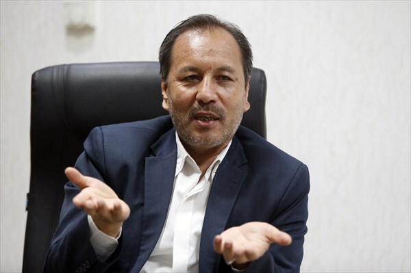 مرحوم رجایی قرابت فرهنگی ایران و افغانستان را با مفهوم «خونشریکی» تبیین کرد مرحوم رجایی قرابت فرهنگی ایران و افغانستان را با مفهوم «خونشریکی» تبیین کرد