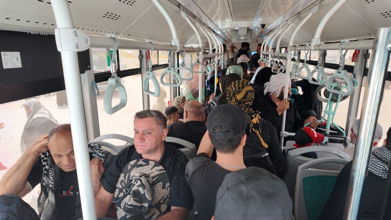 آغاز خدمات‌رسانی ناوگان اتوبوسرانی تهران در مسیر مرز مهران - کوت برای زائران اربعین