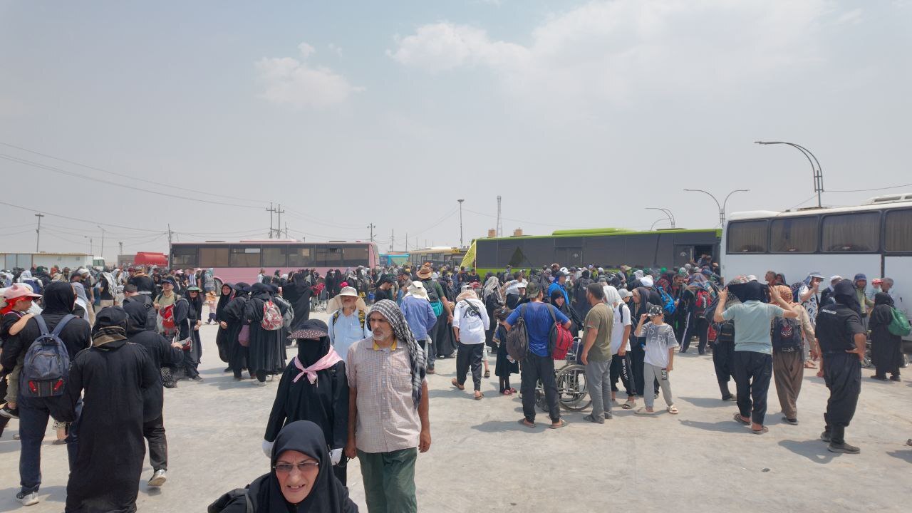 آغاز خدماترسانی ناوگان اتوبوسرانی تهران در مسیر مرز مهران - کوت برای زائران اربعین آغاز خدماترسانی ناوگان اتوبوسرانی تهران در مسیر مرز مهران - کوت برای زائران اربعین