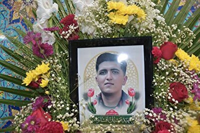 «عرشیانِ محرم» روایت زندگی پسری که با عزای حسین(ع) پرواز کرد+ عکس و فیلم