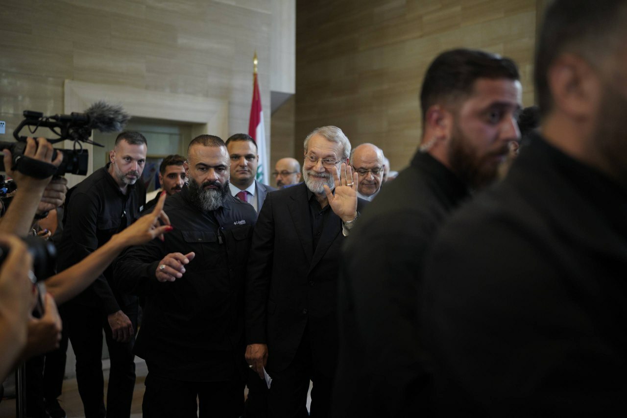 لاریجانی: ما طرحی برای لبنان نیاورده‌ایم/ جای دوست و دشمن را عوض نکنید