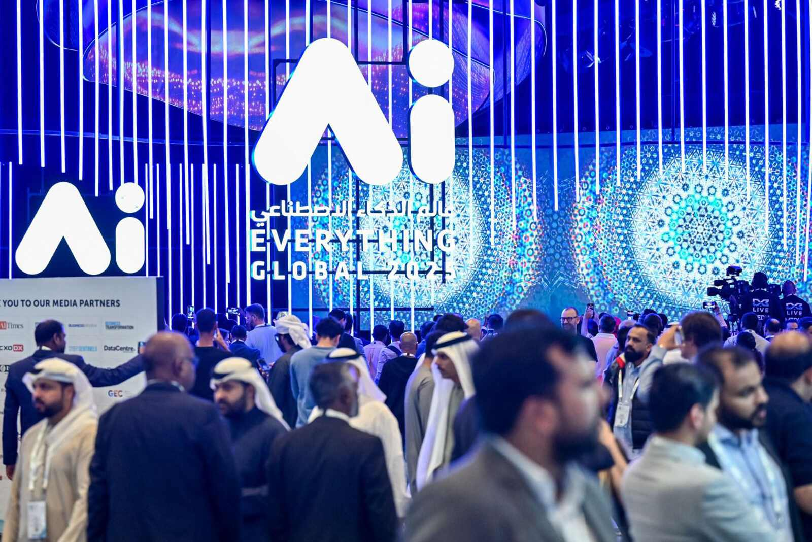 نگاهی به بزرگترین رویداد فناوری منطقه و جایگاه آن در جهان نگاهی به بزرگترین رویداد فناوری منطقه و جایگاه آن در جهان