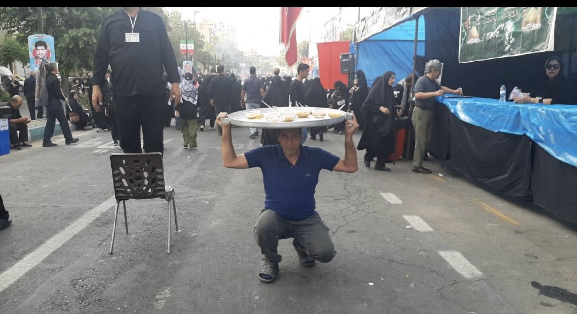 فریاد «لبیک یا حسین» در پایتخت؛ جاماندگان اربعین، پیام وفاداری سر دادند