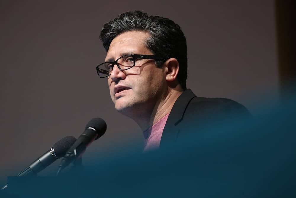 دبیر پنجمین جشنواره بینالمللی فیلم موج کیش معرفی شد دبیر پنجمین جشنواره بینالمللی فیلم موج کیش معرفی شد