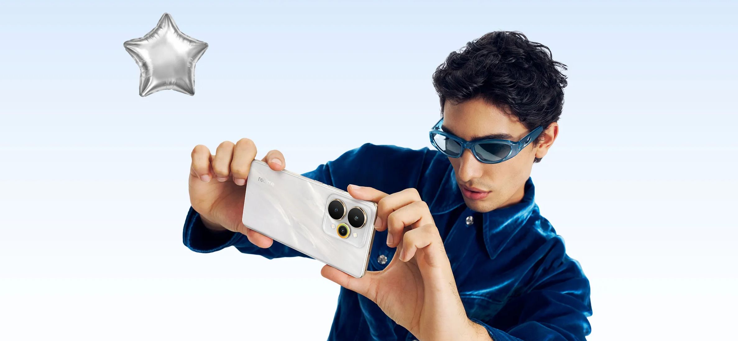 ریلمی ۱۵ پرو با باتری ۷۰۰۰ میلیآمپر و نمایشگر ۱۴۴ هرتز معرفی شد ریلمی ۱۵ پرو با باتری ۷۰۰۰ میلیآمپر و نمایشگر ۱۴۴ هرتز معرفی شد