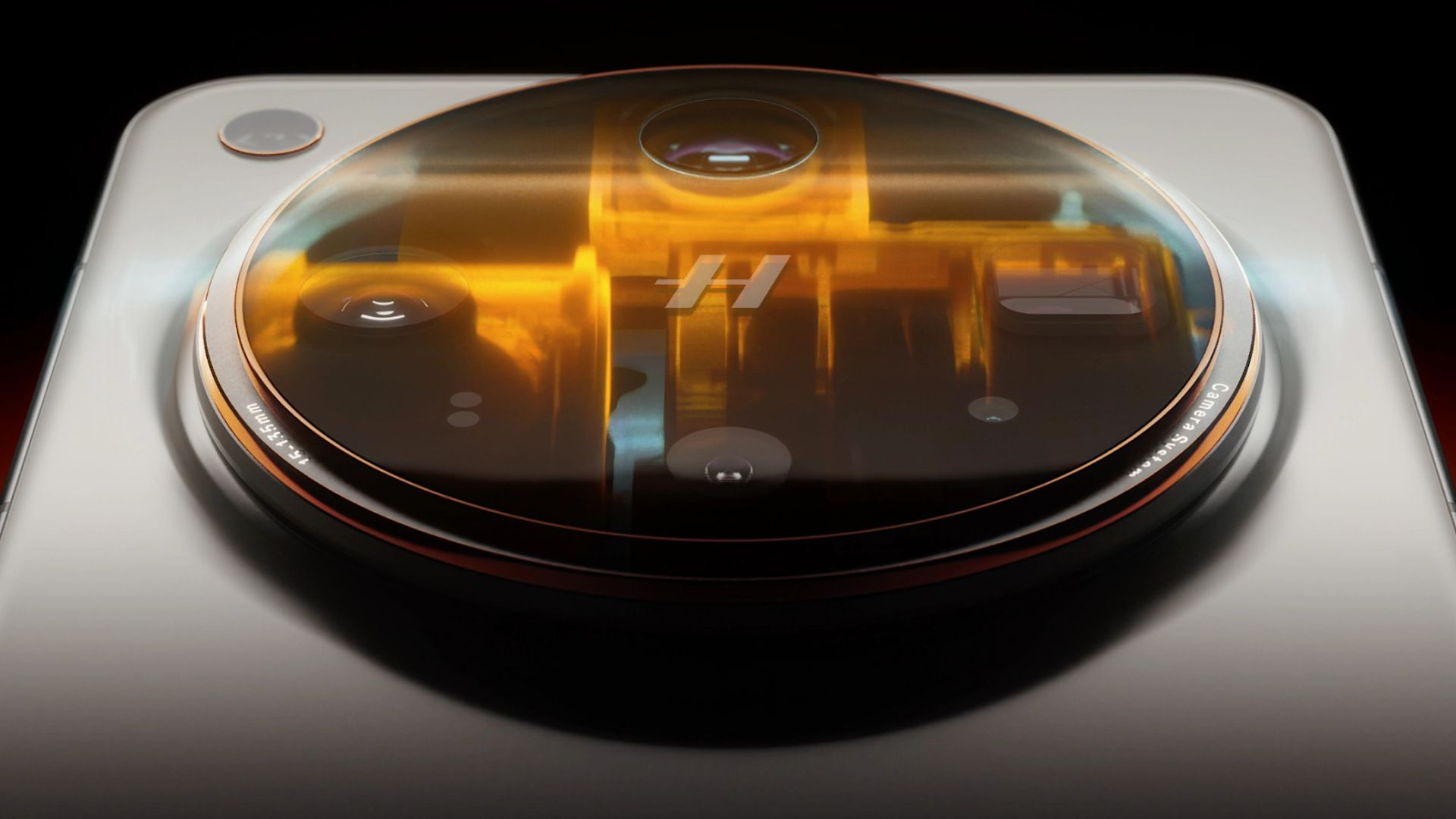 اوپو با دو دوربین پریسکوپی به میدان رقابت آمد اوپو با دو دوربین پریسکوپی به میدان رقابت آمد