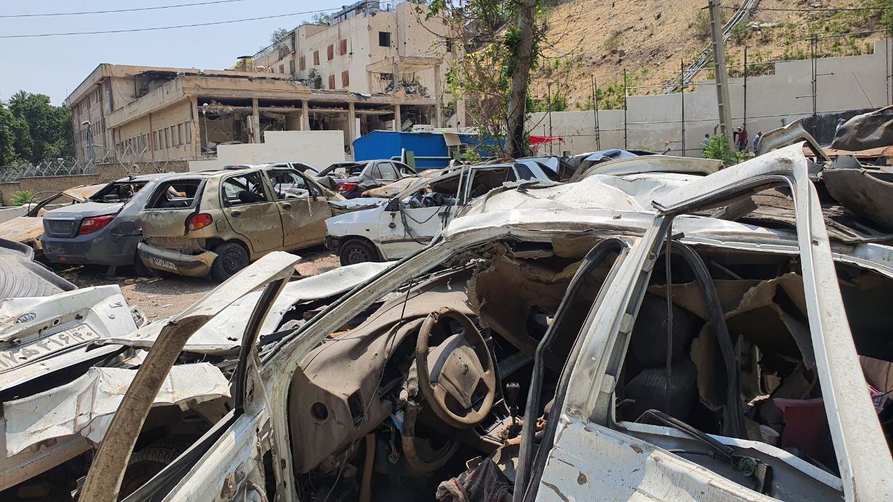 اوین هنوز ویران است؛ روایت تازه از بازدید خبرنگاران از محل انفجار