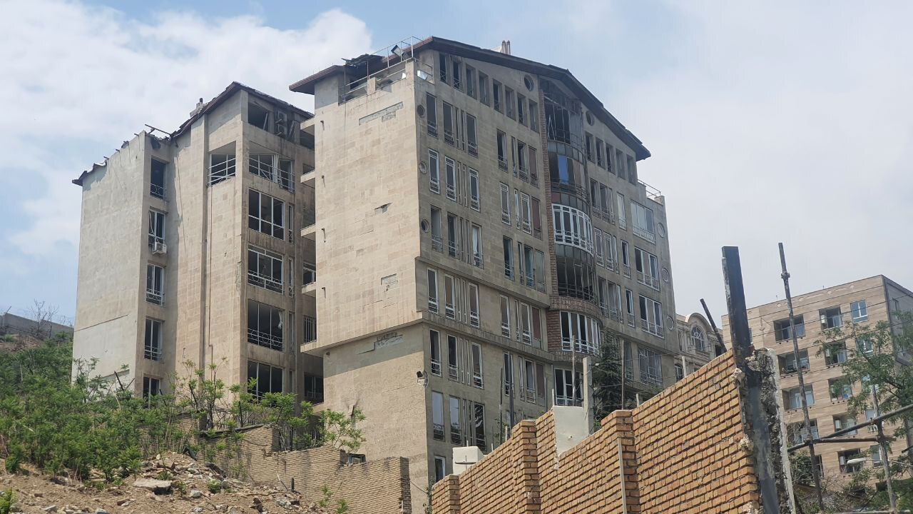 اوین هنوز ویران است؛ روایت تازه از بازدید خبرنگاران از محل انفجار