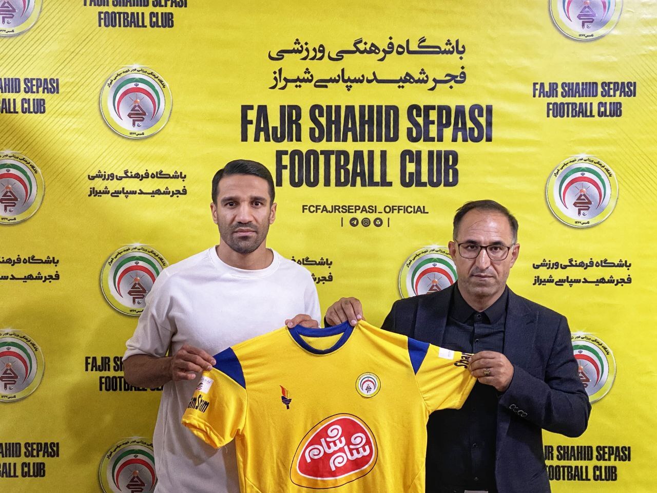 ریگی به فجرسپاسی پیوست+عکس ریگی به فجرسپاسی پیوست+عکس