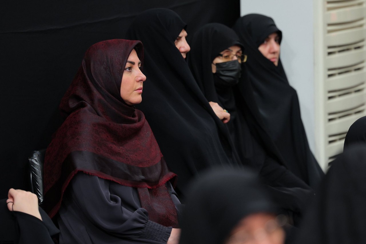 ایستاده برای تبیین جهاد؛ دست پر ایران در مدار دین و دانش