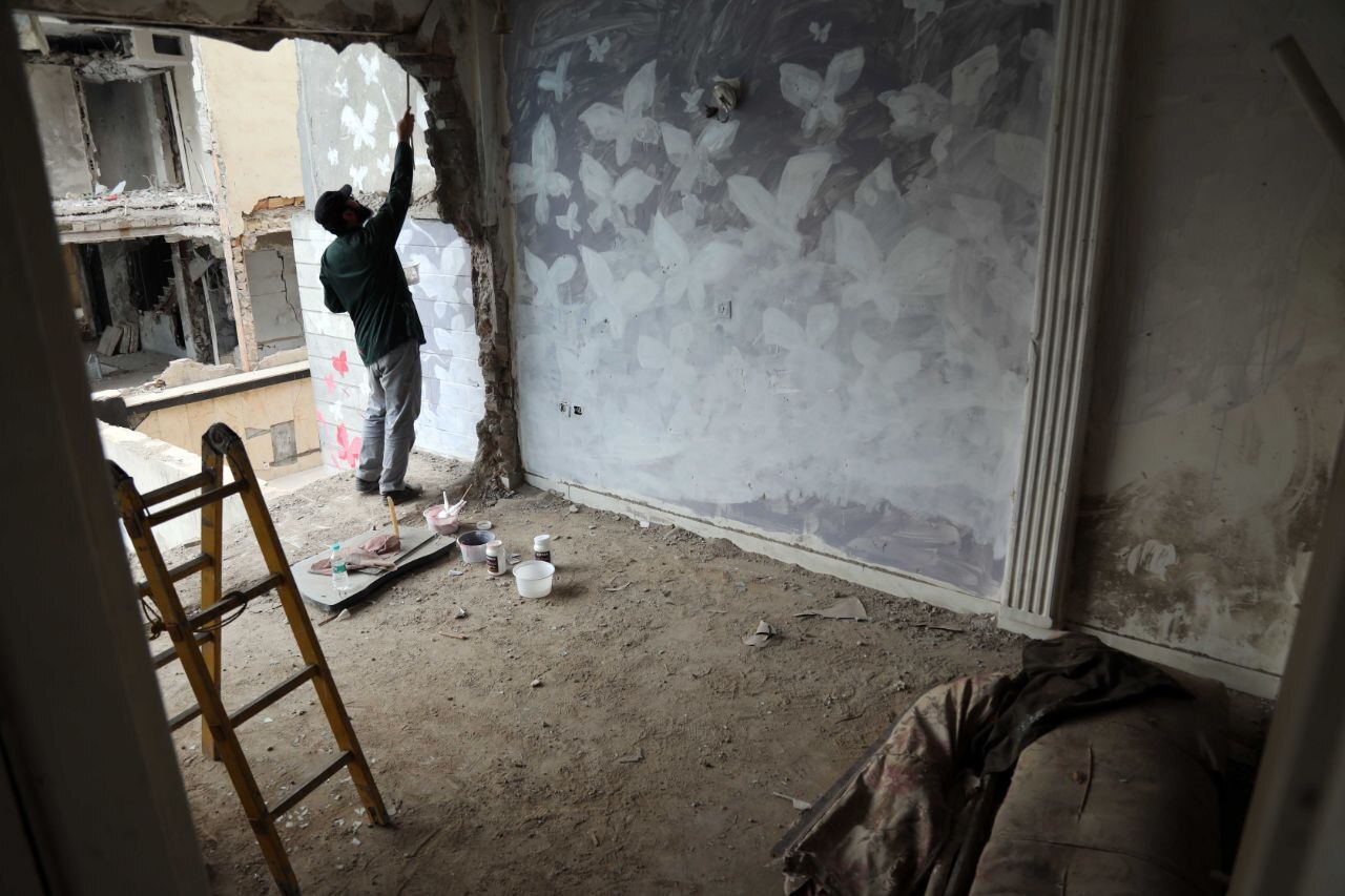 دیوارهای آتشدیده، دوباره جان گرفتند دیوارهای آتشدیده، دوباره جان گرفتند