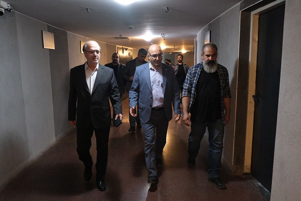 بازدید مشاور عالی وزیر فرهنگ از تئاتر شهر