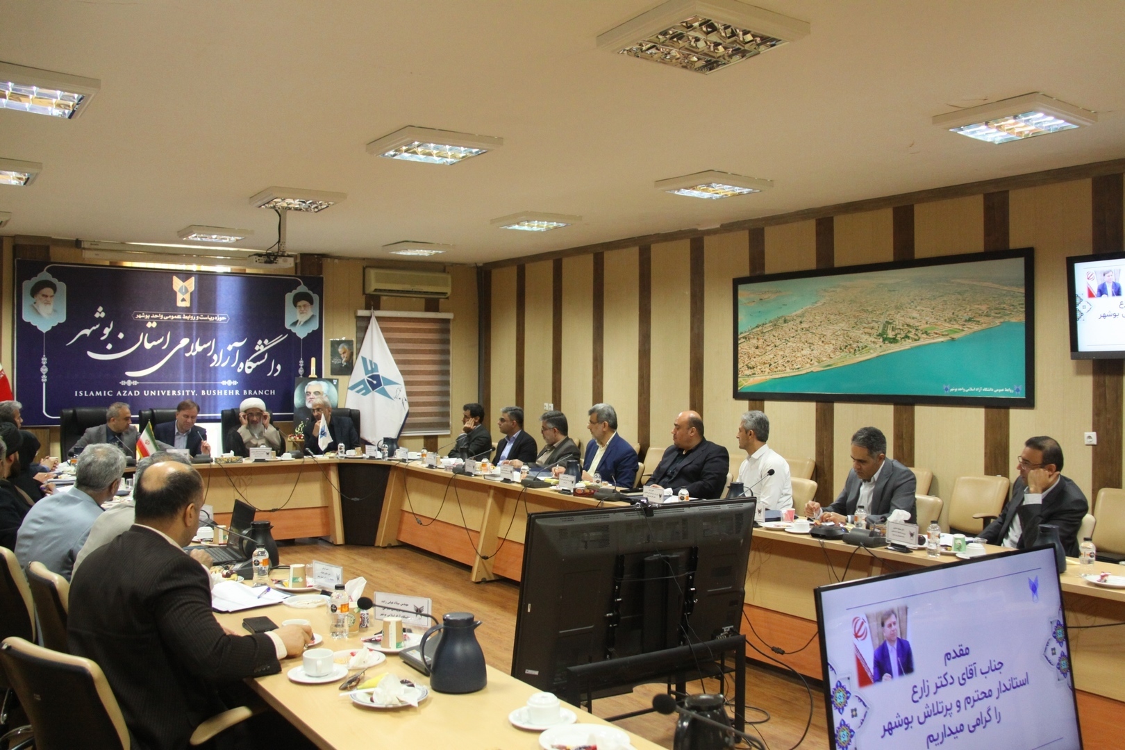 دانشگاه آزاد بوشهر پس از ۹ سال از زیاندهی خارج شد/ واگذاری اراضی ۲۰۰ هکتاری عالیشهر برای طرح مسکن ملی دانشگاه آزاد بوشهر پس از ۹ سال از زیاندهی خارج شد/ واگذاری اراضی ۲۰۰ هکتاری عالیشهر برای طرح مسکن ملی